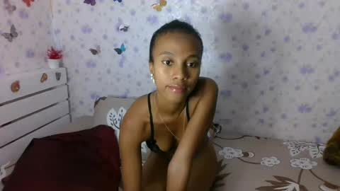 Snapshot of artsloveyou chatting on June 2026 04:06:01 AM artsloveyou online show from June 2026 04:06:01 AM