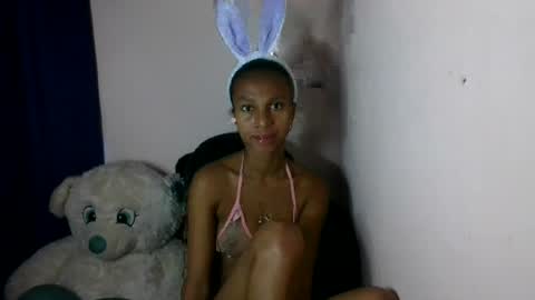 Snapshot of artsloveyou chatting on July 2026 03:02:01 AM artsloveyou online show from July 2026 03:02:01 AM