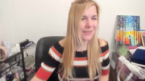 MIA online show from December 2025 10:14:01 PM