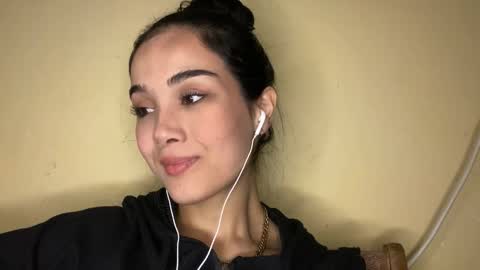 Amina online show from January 2026 06:46:01 PM