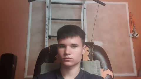 Snapshot of arvyn_ chatting on April 2026 08:52:02 AM Denis online show from April 2026 08:52:02 AM