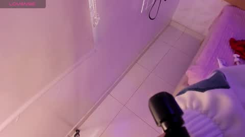 Ary Cooper online show from March 2025 07:06:01 PM