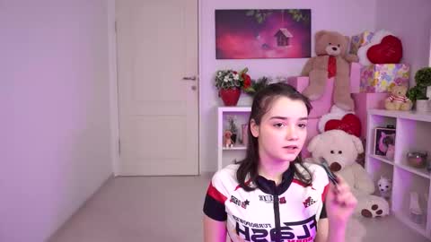 Aria online show from October 2025 08:57:02 AM