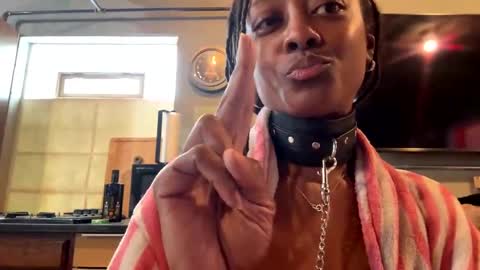 Aryka online show from January 2025 05:24:02 PM