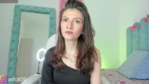 Snapshot of ash_20_ chatting on July 2026 08:18:02 PM A S H online show from July 2026 08:18:02 PM