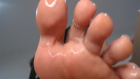 Snapshot of ash_nicefeet chatting on January 2025 06:20:02 AM ashley online show from January 2025 06:20:02 AM