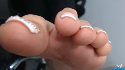Snapshot of ash_nicefeet chatting on February 2025 03:04:02 AM ashley online show from February 2025 03:04:02 AM