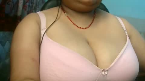 Snapshot of asha3388 chatting on December 2025 05:20:01 PM SONI online show from December 2025 05:20:01 PM