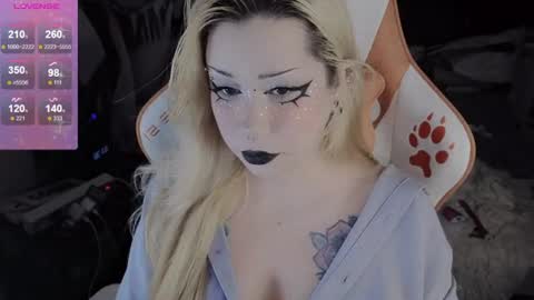 Snapshot of asha_nekooo chatting on June 2026 10:38:01 PM Sasha next stream December 4st at 0000- 0030 am German time online show from June 2026 10:38:01 PM
