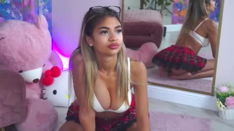 Asha online show from November 2025 11:54:01 AM