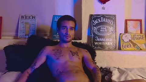 Snapshot of asherxxx_ chatting on April 2026 05:05:01 AM CARIBBEAN DREAM online show from April 2026 05:05:01 AM