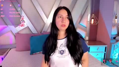 Snapshot of ashleey_bell_ chatting on May 2026 12:13:01 PM Ashley online show from May 2026 12:13:01 PM