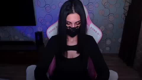   Yasmina   online show from March 2026 05:11:01 AM