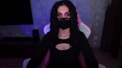   Yasmina   online show from March 2026 04:38:02 AM