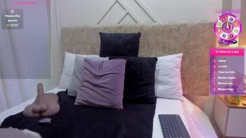 ashley online show from December 2025 01:49:02 PM