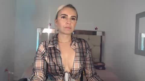 ashley__tylor online show from February 2025 05:56:01 AM