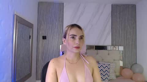 ashley__tylor online show from May 2026 04:13:02 PM