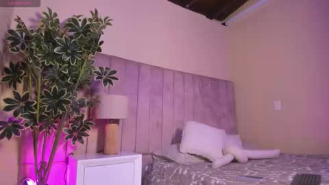 ashley_beaomunt online show from March 2026 11:37:02 AM