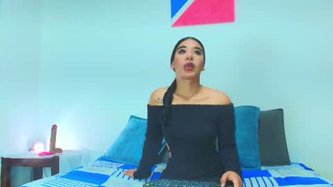 Ashley Blazze  online show from June 2026 11:41:02 AM