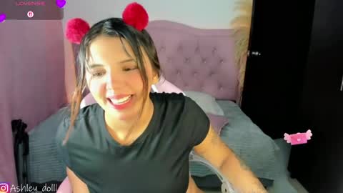 Snapshot of ashley_dolll chatting on May 2026 09:23:02 PM Ashley online show from May 2026 09:23:02 PM