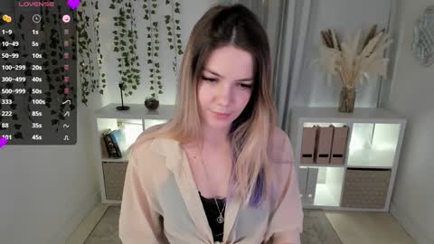 Snapshot of ashley_swan chatting on February 2025 10:34:01 PM Ashley next stream on Sunday online show from February 2025 10:34:01 PM