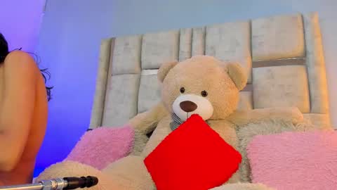 AshleyHill online show from September 2025 04:56:02 AM