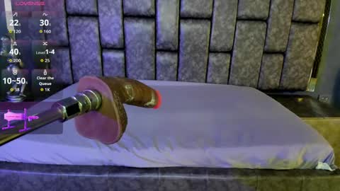 ASHLEY  My schedule 600 - 1400 GMT -5 online show from April 2026 05:03:02 AM