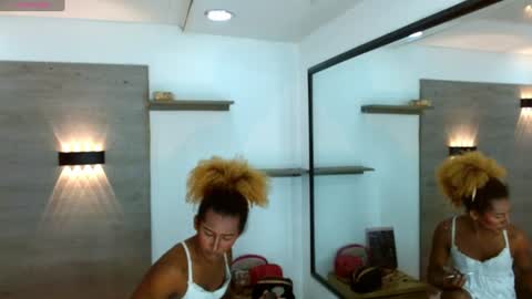 ashleysofiathenison online show from July 2026 12:52:01 PM