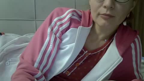 Ashley online show from November 2025 06:37:01 AM