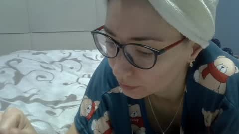 Ashley online show from April 2026 05:35:02 AM