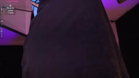 Ashley Lauren online show from April 2026 08:12:02 PM