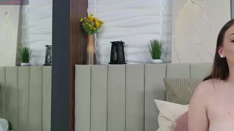 Snapshot of ashleyvance chatting on March 2026 09:20:01 PM AshleyVance online show from March 2026 09:20:01 PM