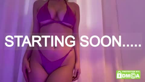 ashllovee online show from November 2025 03:23:01 PM