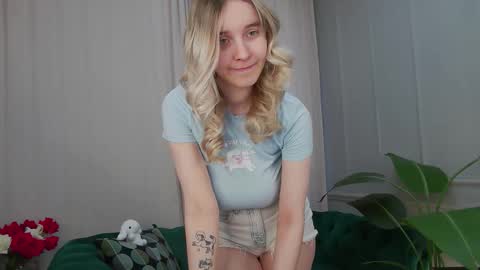 ashly_cherry online show from March 2026 11:10:02 AM