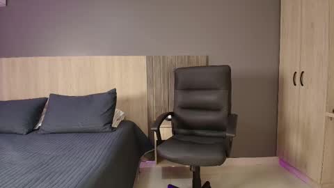 Ashly online show from March 2025 03:40:01 AM