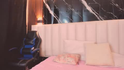 Ashly online show from February 2026 07:13:02 PM