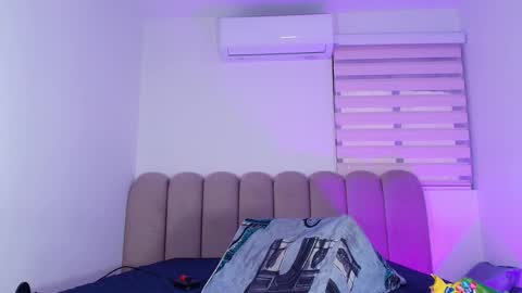 Ashly online show from March 2026 12:01:01 PM