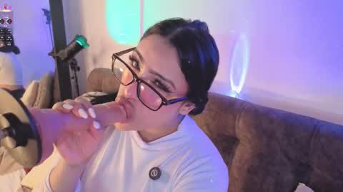 Ash  online show from March 2026 10:26:01 PM