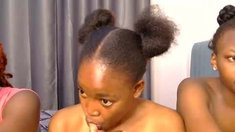Snapshot of ashrine_ chatting on June 2026 04:20:02 PM ashrine online show from June 2026 04:20:02 PM