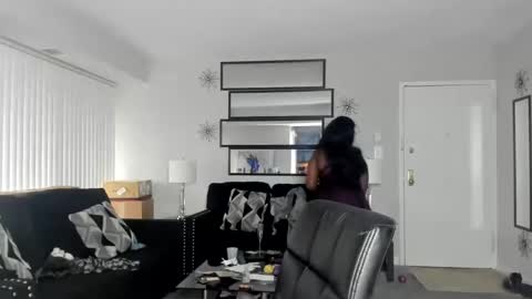 Asia online show from December 2024 03:00:01 PM