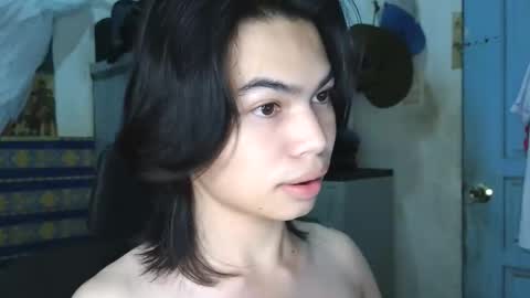 asian_babyboi online show from November 2025 06:00:02 PM