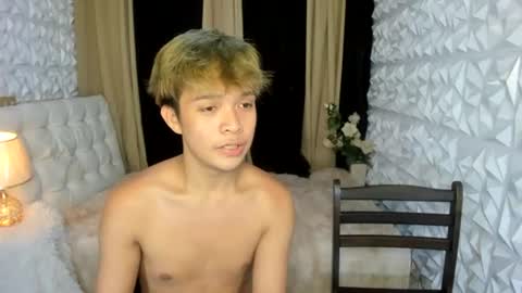 Snapshot of asian_blakefoster chatting on June 2026 02:43:02 AM asian_blakefoster online show from June 2026 02:43:02 AM
