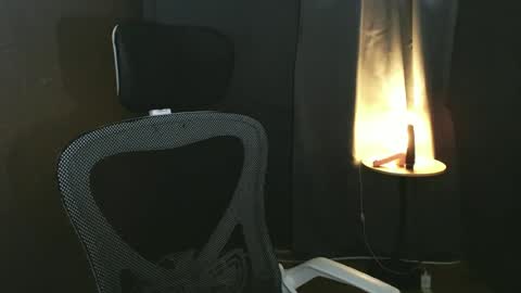Snapshot of asian_hunk_moreno chatting on June 2026 03:16:01 PM Yuri online show from June 2026 03:16:01 PM