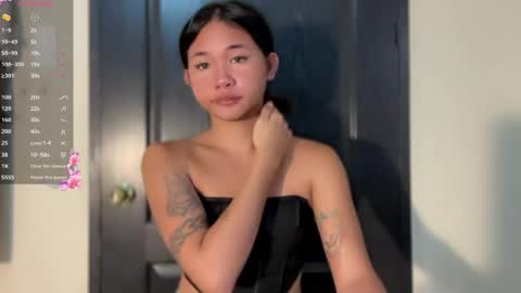 Snapshot of asian_loloera chatting on May 2026 10:59:01 PM Rhea online show from May 2026 10:59:01 PM