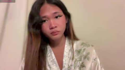 Snapshot of asian_loloera chatting on May 2026 11:03:02 AM Rhea online show from May 2026 11:03:02 AM