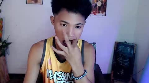 asian_lover05 online show from October 2025 07:12:01 PM