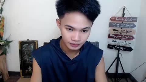 asian_lover05 online show from October 2025 04:28:01 PM