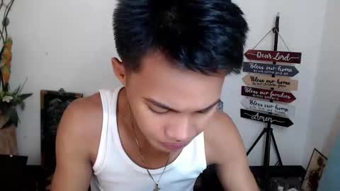 asian_lover05 online show from October 2025 05:44:02 PM