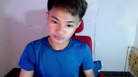 Snapshot of asian_lover05 chatting on July 2026 04:31:02 PM asian_lover05 online show from July 2026 04:31:02 PM