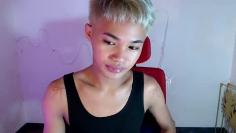 Snapshot of asian_lover05 chatting on July 2026 06:24:02 PM asian_lover05 online show from July 2026 06:24:02 PM